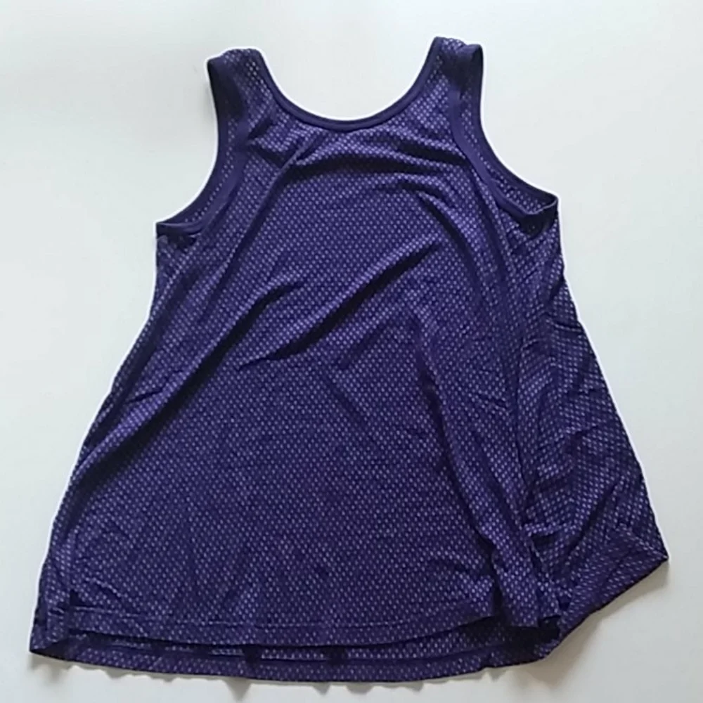 Disneyland Minnie Mouse extra large purple tank